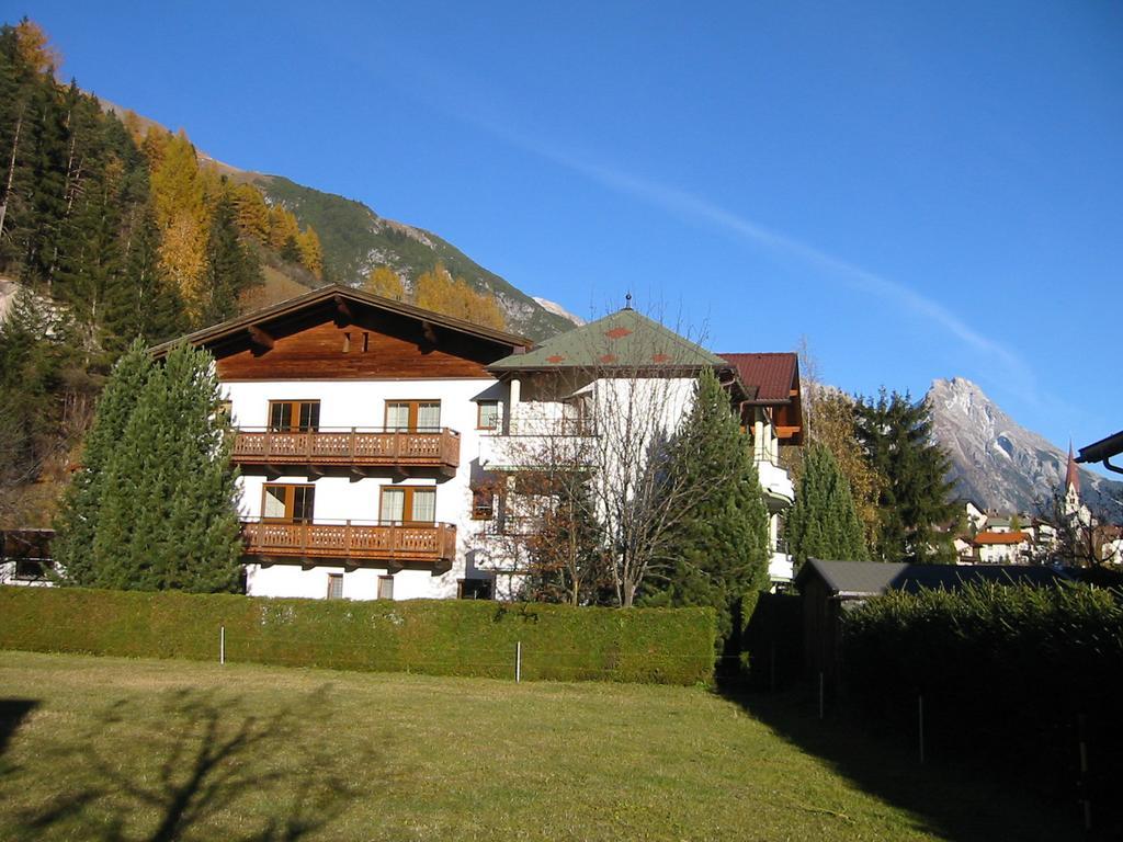 Diana Hotel Pettneu am Arlberg Buitenkant foto